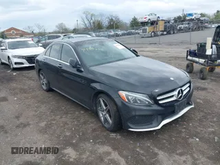 2015 Mercedes-Benz C-Class C 300 Luxury with VIN 55SWF4KB3FU001733, listed as a IAAI auction lot 41959600 with 102,980 mi miles. Bid and sale history available at carsss.com. Image 1.