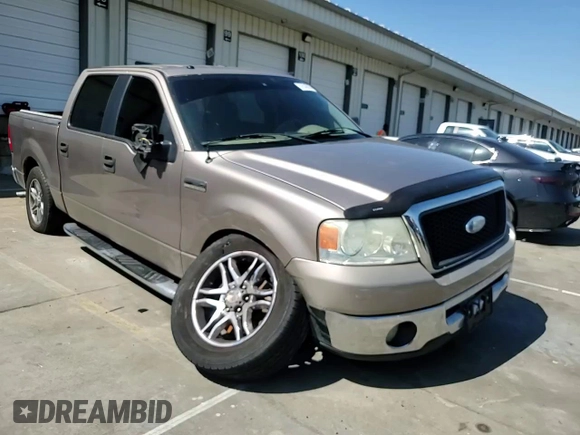 2006 Ford F-150 XLT с VIN 1FTPW12V66KD57661, выставлен на аукционе Copart как лот 57530335 с пробегом 209 592 миль миль и Списание • Salvage title. История ставок и продаж доступна на DreamBid. Изображение 13.