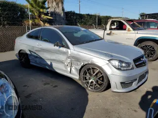 2013 Mercedes-Benz C C 350 with VIN WDDGJ5HB4DF952071, listed as a Copart auction lot 89209365 with 132,232 mi miles and Salvage Title. Bid and sale history available at carsss.com. Image 4.