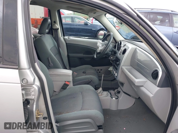2006 Chrysler PT Cruiser Limited z VIN 3A8FY68B56T327123, wystawiony jako IAAI lot #41979432 z przebiegiem Nie podano mil oraz . Historia ofert i sprzedaży dostępna na DreamBid. Obrazek 5.