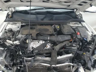 2018 Infiniti QX30 Premium with VIN SJKCH5CP3JA057376, listed as a Copart auction lot 82438634 with 47,412 mi miles and Salvage title. Bid and sale history available at DreamBid. Image 13.