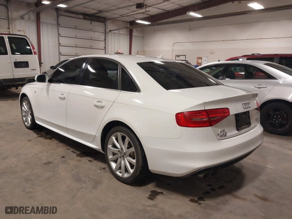 2014 Audi A4 Premium with VIN WAUBFAFL4EN000461, listed as a IAAI auction lot 41918972 with 137,242 mi miles. Bid and sale history available at carsss.com. Image 3.