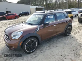 2016 MINI Countryman S with VIN WMWZC3C54GWT07392, listed as a Copart auction lot 53185815 with 122,576 mi miles and Clean Title. Bid and sale history available at DreamBid. Image 1.