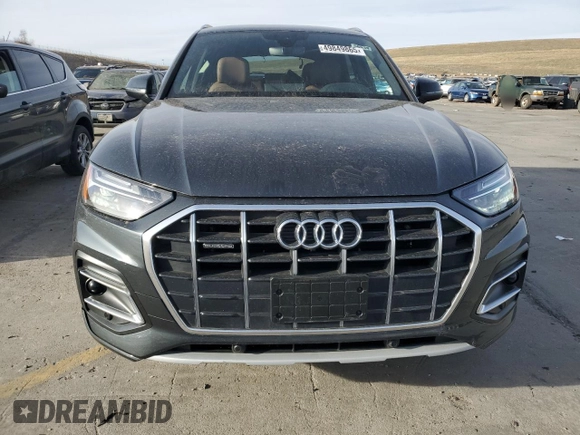2024 Audi Q5 Premium with VIN WA1ABAFY3R2034186, listed as a Copart auction lot 49849865 with 8,850 mi miles and Salvage Title. Bid and sale history available at carsss.com. Image 5.