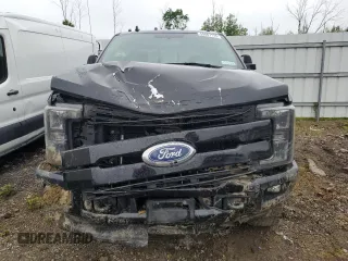 2019 Ford F-250 XL z VIN 1FT7W2B64KEF47241, wystawiony jako Copart lot #59887175 z przebiegiem 66 942 mil mil oraz Szkoda całkowita • Salvage title. Historia ofert i sprzedaży dostępna na DreamBid. Obrazek 5.