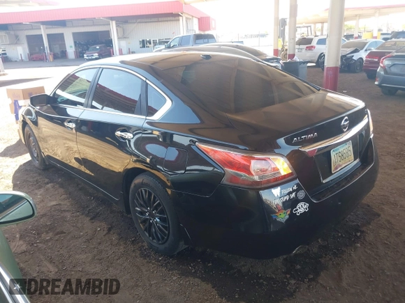 2015 Nissan Altima SV with VIN 1N4AL3AP0FC234015, listed as a IAAI auction lot 42020281 with 247,865 mi miles and . Bid and sale history available at DreamBid. Image 3.
