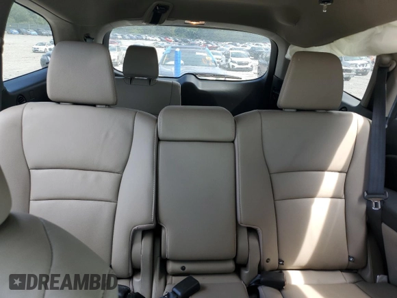 2019 Honda Pilot Touring 8-Passenger with VIN 5FNYF6H96KB067035, listed as a Copart auction lot 63933195 with 46,514 mi miles and Salvage title. Bid and sale history available at DreamBid. Image 10.