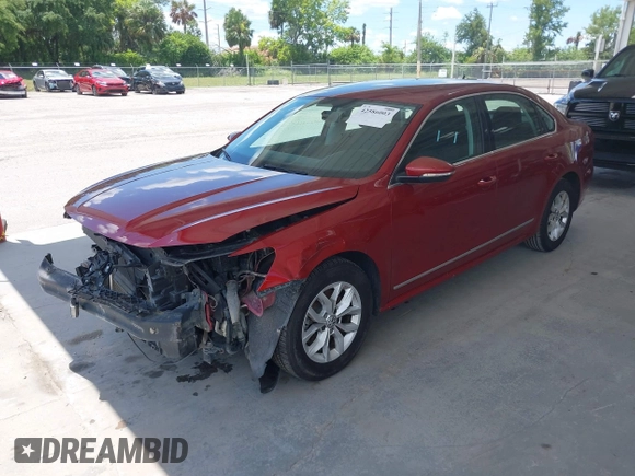 2017 Volkswagen Passat S z VIN 1VWAT7A38HC056207, wystawiony jako IAAI lot #42586003 z przebiegiem 114 329 mil mil oraz . Historia ofert i sprzedaży dostępna na DreamBid. Obrazek 2.