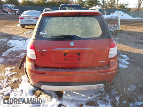2009 Suzuki SX4 Man Touring Pkg AWD with VIN JS2YB417996202822, listed as a IAAI auction lot 41423724 with 181,531 mi miles. Bid and sale history available at carsss.com. Image 16.