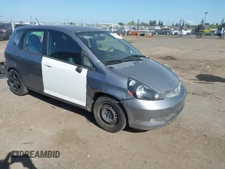 2007 Honda Fit с VIN JHMGD374X7S055534, выставлен на аукционе IAAI как лот 42087037 с пробегом 244 107 миль миль и . История ставок и продаж доступна на DreamBid. Изображение 1.