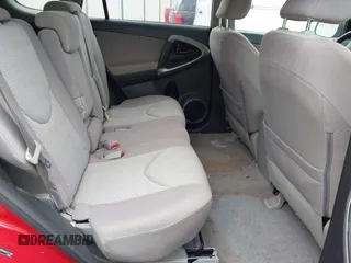2006 Toyota RAV4 with VIN JTMZD33V966011749, listed as a IAAI auction lot 42005018 with 117,071 mi miles. Bid and sale history available at carsss.com. Image 8.