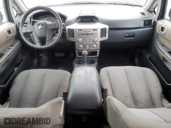2004 Mitsubishi Endeavor LS with VIN 4A4MM21S04E149821, listed as a Copart auction lot 42602675 with 261,227 mi miles and Salvage Title. Bid and sale history available at carsss.com. Image 8.
