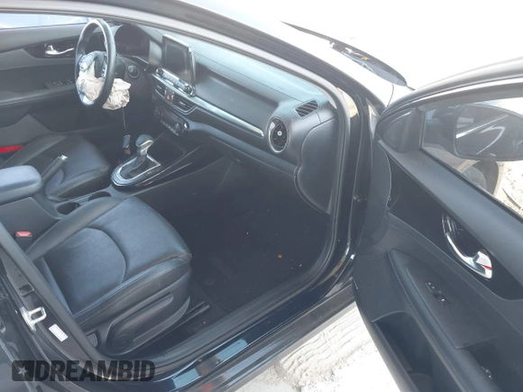 2021 Kia Forte EX with VIN 3KPF54AD0ME284084, listed as a IAAI auction lot 42145578 with 36,843 mi miles and . Bid and sale history available at DreamBid. Image 5.