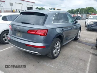 2018 Audi Q5 Premium Plus z VIN WA1BNAFY9J2051736, wystawiony jako IAAI lot #42376181 z przebiegiem 114 754 mil mil oraz . Historia ofert i sprzedaży dostępna na DreamBid. Obrazek 4.