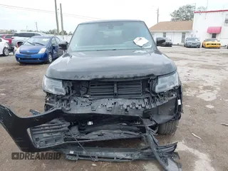 2019 Land Rover Range Rover HSE with VIN SALGS2SV2KA525984, listed as a IAAI auction lot 41730888 with 35,547 mi miles and . Bid and sale history available at DreamBid. Image 6.