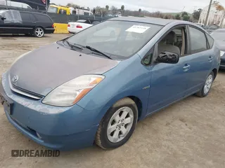 2006 Toyota Prius with VIN JTDKB20U567079117, listed as a IAAI auction lot 41703338 with Not Provided miles. Bid and sale history available at carsss.com. Image 2.