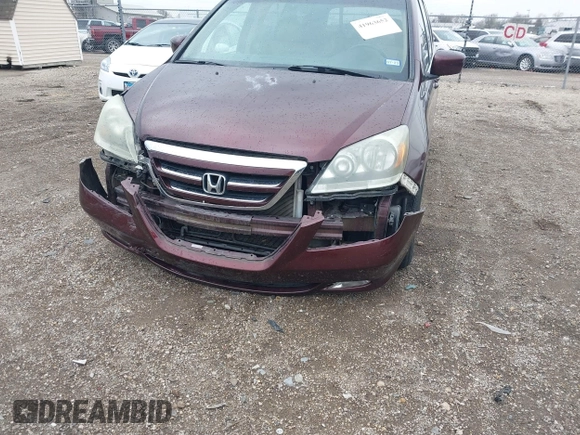 2007 Honda Odyssey Touring with VIN 5FNRL38847B048235, listed as a IAAI auction lot 41963652 with 176,412 mi miles. Bid and sale history available at carsss.com. Image 6.