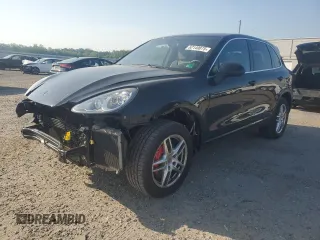 2014 Porsche Cayenne Turbo with VIN WP1AC2A25ELA81007, listed as a Copart auction lot 62140075 with 60,211 mi miles and Salvage title. Bid and sale history available at DreamBid. Image 1.