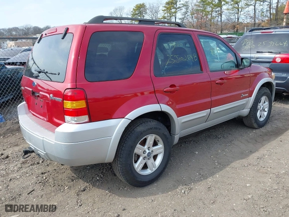 2007 Ford Escape Hybrid with VIN 1FMCU59H17KA98246, listed as a IAAI auction lot 41789024 with 999,999 mi miles. Bid and sale history available at carsss.com. Image 4.