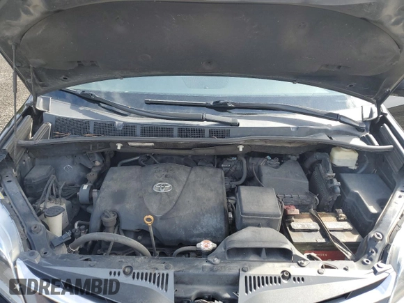 2018 Toyota Sienna XLE with VIN 5TDDZ3DC5JS203056, listed as a Copart auction lot 50611015 with 225,584 mi miles and Salvage Title. Bid and sale history available at carsss.com. Image 12.