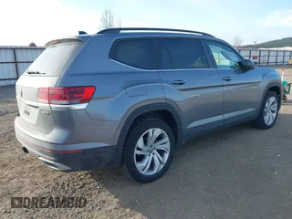 2022 Volkswagen Atlas 3.6L V6 SE w/Technology with VIN 1V2HR2CA4NC523017, listed as a IAAI auction lot 41754371 with 23,745 mi miles. Bid and sale history available at carsss.com. Image 4.