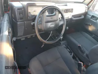 2006 Jeep Wrangler SE with VIN 1J4FA29136P756544, listed as a Copart auction lot 89125545 with 124,066 mi miles and Salvage Title. Bid and sale history available at carsss.com. Image 8.