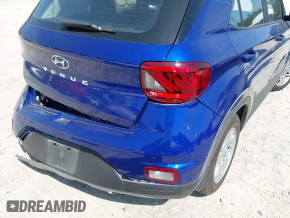 2020 Hyundai Venue SEL z VIN KMHRC8A32LU040238, wystawiony jako IAAI lot #42160843 z przebiegiem 55 690 mil mil oraz . Historia ofert i sprzedaży dostępna na DreamBid. Obrazek 6.