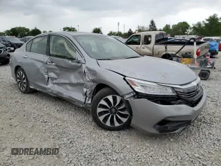 2017 Honda Accord Touring with VIN JHMCR6F73HC017636, listed as a Copart auction lot 56334425 with 95,647 mi miles and Salvage title. Bid and sale history available at DreamBid. Image 4.