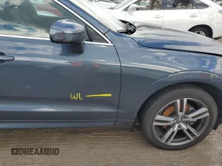 2020 Volvo XC60 Momentum with VIN YV4102DK3L1436039, listed as a Copart auction lot 74074424 with Not provided miles and Non repairable. Bid and sale history available at DreamBid. Image 13.