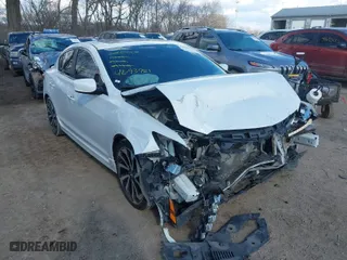 2017 Acura ILX w/Premium/A-SPEC Pkg with VIN 19UDE2F87HA011841, listed as a IAAI auction lot 41693781 with 120,000 mi miles. Bid and sale history available at carsss.com. Image 1.