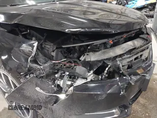 2017 Chevrolet Impala LT z VIN 2G1105S3XH9148515, wystawiony jako IAAI lot #41556399 z przebiegiem 146 391 mil mil oraz . Historia ofert i sprzedaży dostępna na DreamBid. Obrazek 19.