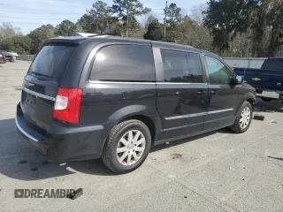 2016 Chrysler Town & Country Touring with VIN 2C4RC1BG8GR284170, listed as a Copart auction lot 49133465 with 135,478 mi miles and Salvage Title. Bid and sale history available at carsss.com. Image 3.