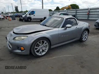 2015 Mazda MX-5 Miata Grand Touring z VIN JM1NC2PF0F0238698, wystawiony jako Copart lot #55455395 z przebiegiem Nie podano mil oraz Szkody całkowita. Historia ofert i sprzedaży dostępna na DreamBid. Obrazek 1.