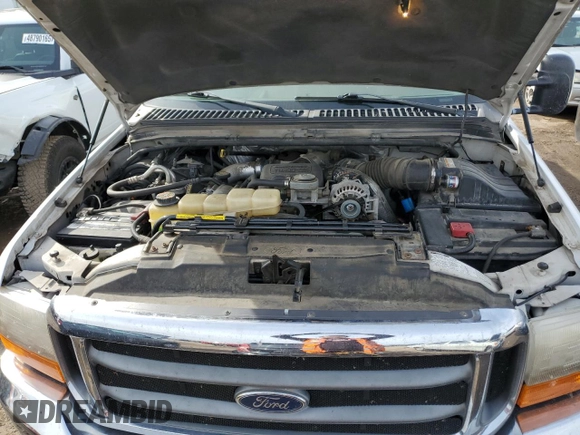 1999 Ford F-350 XL z VIN 1FTSW31F9XED90671, wystawiony jako Copart lot #50234035 z przebiegiem 164 705 mil mil oraz Szkoda całkowita • Salvage title. Historia ofert i sprzedaży dostępna na DreamBid. Obrazek 11.