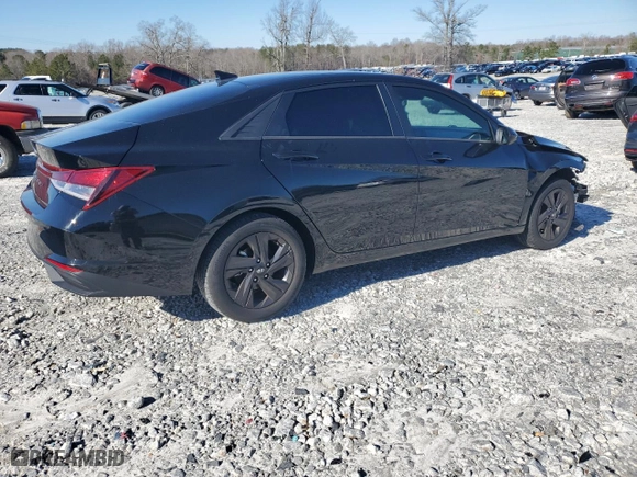 2021 Hyundai Elantra SEL with VIN 5NPLM4AG0MH032671, listed as a Copart auction lot 45657715 with 17,771 mi miles and Salvage Title. Bid and sale history available at carsss.com. Image 3.