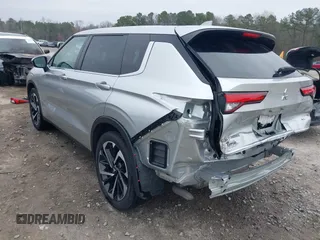 2022 Mitsubishi Outlander SE z VIN JA4J4UA89NZ068444, wystawiony jako IAAI lot #41800644 z przebiegiem 48 793 mil mil oraz . Historia ofert i sprzedaży dostępna na DreamBid. Obrazek 3.