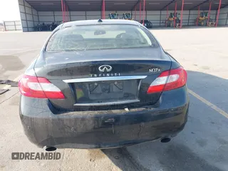 2013 Infiniti M with VIN JN1BY1AR3DM600436, listed as a IAAI auction lot 42031696 with 114,637 mi miles and . Bid and sale history available at DreamBid. Image 16.