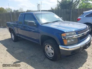 2005 Chevrolet Colorado LS Z71 with VIN 1GCDT196358142292, listed as a IAAI auction lot 42091348 with 135,870 mi miles. Bid and sale history available at carsss.com. Image 1.