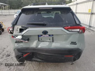 2021 Toyota RAV4 Hybrid XLE with VIN JTMRWRFV5MD136071, listed as a Copart auction lot 76898674 with 33,973 mi miles and Salvage Title. Bid and sale history available at carsss.com. Image 6.