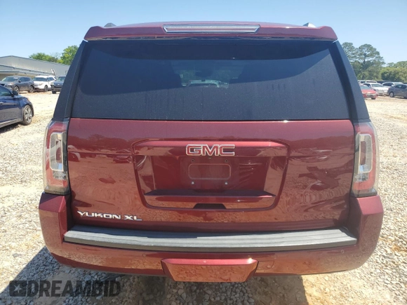 2018 GMC Yukon XL SLT z VIN 1GKS2GKC4JR388449, wystawiony jako Copart lot #52379265 z przebiegiem 135 130 mil mil oraz Szkoda całkowita • Salvage title. Historia ofert i sprzedaży dostępna na DreamBid. Obrazek 6.