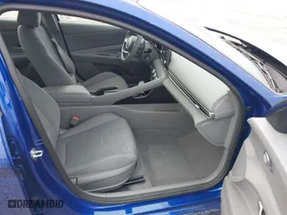 2022 Hyundai Elantra SE with VIN 5NPLL4AG4NH062521, listed as a IAAI auction lot 40909633 with 26,362 mi miles. Bid and sale history available at carsss.com. Image 5.