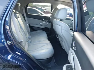 2020 Acura RDX w/Technology Pkg with VIN 5J8TC1H54LL002493, listed as a IAAI auction lot 40520274 with 42,183 mi miles. Bid and sale history available at carsss.com. Image 8.