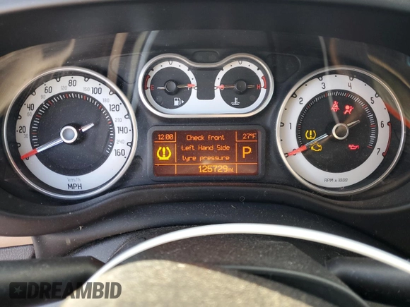 2014 FIAT 500L Lounge with VIN ZFBCFACH9EZ022054, listed as a Copart auction lot 83541054 with 125,729 mi miles and Salvage Title. Bid and sale history available at DreamBid. Image 9.