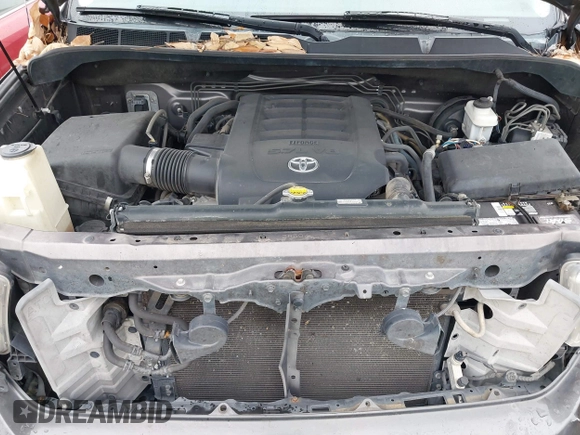 2012 Toyota Tundra 4WD Truck LTD with VIN 5TFHW5F17CX211075, listed as a IAAI auction lot 41510976 with 204,930 mi miles. Bid and sale history available at carsss.com. Image 10.