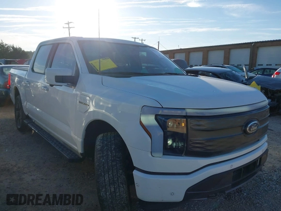 2022 Ford F-150 Lightning Pro with VIN 1FTVW1EV4NWG04301, listed as a IAAI auction lot 41821787 with 38,417 mi miles and . Bid and sale history available at DreamBid. Image 14.