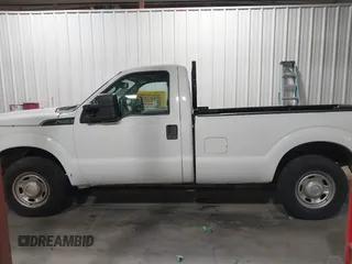 2016 Ford F-350 XL z VIN 1FTBF3A61GEC07084, wystawiony jako IAAI lot #41937847 z przebiegiem 79 841 mil mil oraz . Historia ofert i sprzedaży dostępna na DreamBid. Obrazek 15.