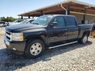 2010 Chevrolet Silverado 1500 LT with VIN 3GCRKSE36AG105400, listed as a Copart auction lot 52529415 with 237,743 mi miles and Salvage Title. Bid and sale history available at DreamBid. Image 1.