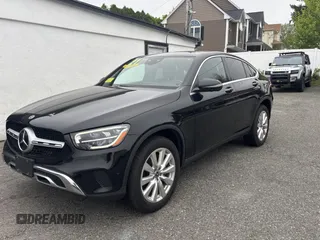 2021 Mercedes-Benz GLC 300 z VIN W1N0J8EB2MF904451, wystawiony jako Copart lot #57702365 z przebiegiem 117 769 mil mil oraz Czysty tytuł • Clean title. Historia ofert i sprzedaży dostępna na DreamBid. Obrazek 2.