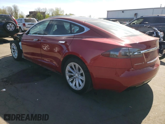 2018 Tesla Model S 75D with VIN 5YJSA1E26JF267619, listed as a Copart auction lot 54504865 with 62,733 mi miles and Salvage Title. Bid and sale history available at DreamBid. Image 2.