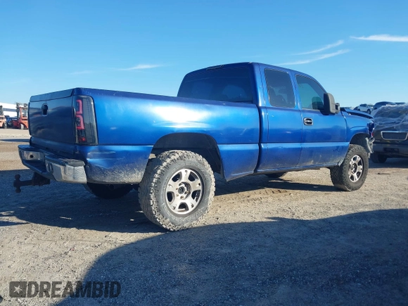 2004 Chevrolet Silverado 1500 with VIN 1GCEK19T54E256730, listed as a IAAI auction lot 41685840 with 281,979 mi miles and . Bid and sale history available at DreamBid. Image 4.